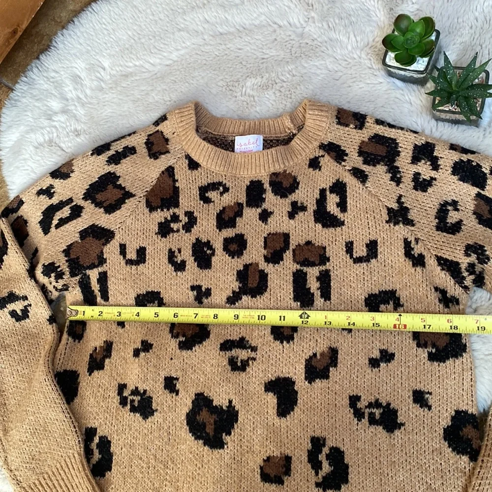 Isabel Maternity Leopard Animal Print Crewneck Pullover Sweater Size Extra Small